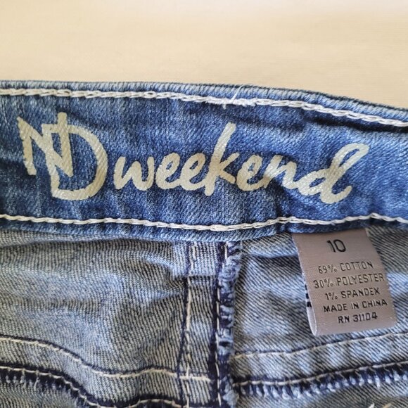 Blue Jean Womens Shorts Embellished Embroidered ND Weekend Size 10 - Picture 4 of 14